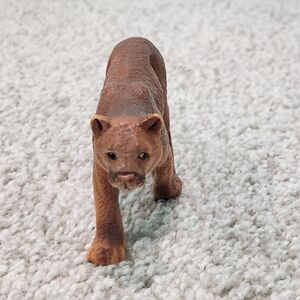 Safari Ltd 2000’s Mountain Lion  Realistic Wild Animal Figure